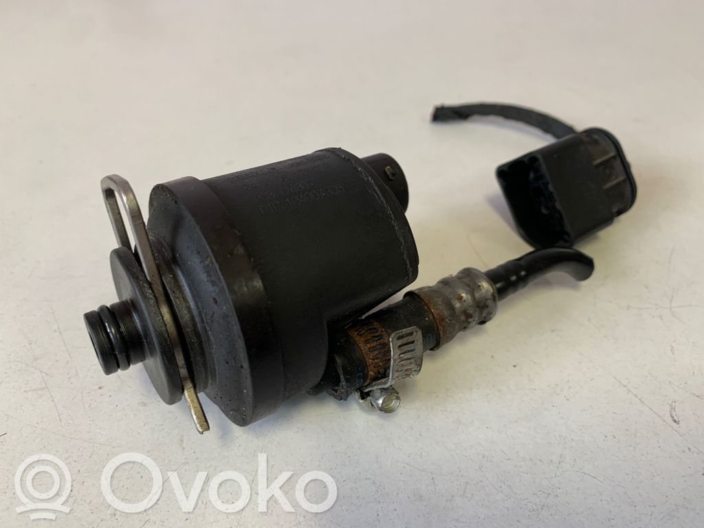BMW 2 F46 Fuel filter heater 