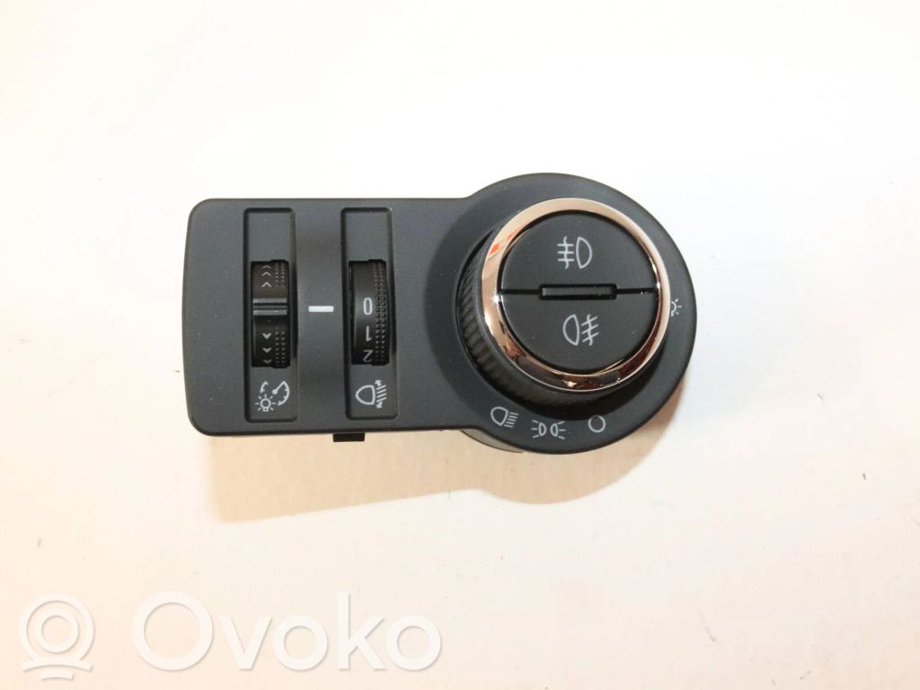 Opel Mokka Interruptor de luz 