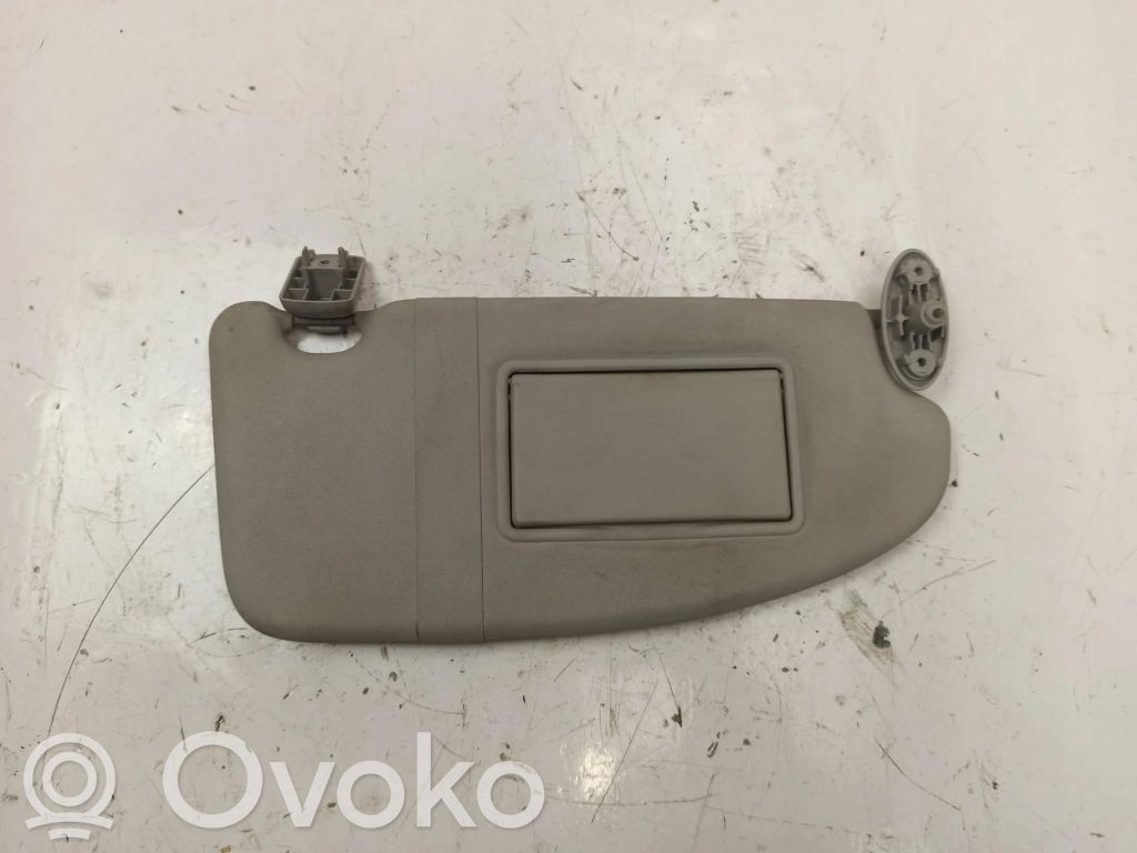 Ford Focus Skydelis nuo saulės 