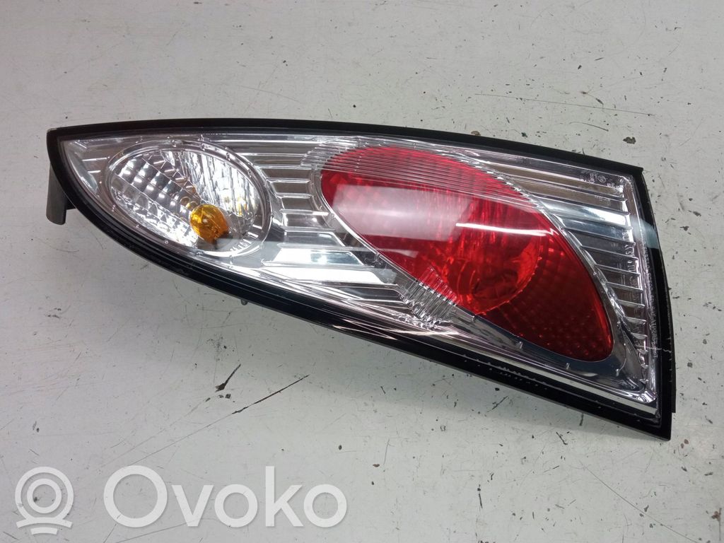 Rear/tail lights