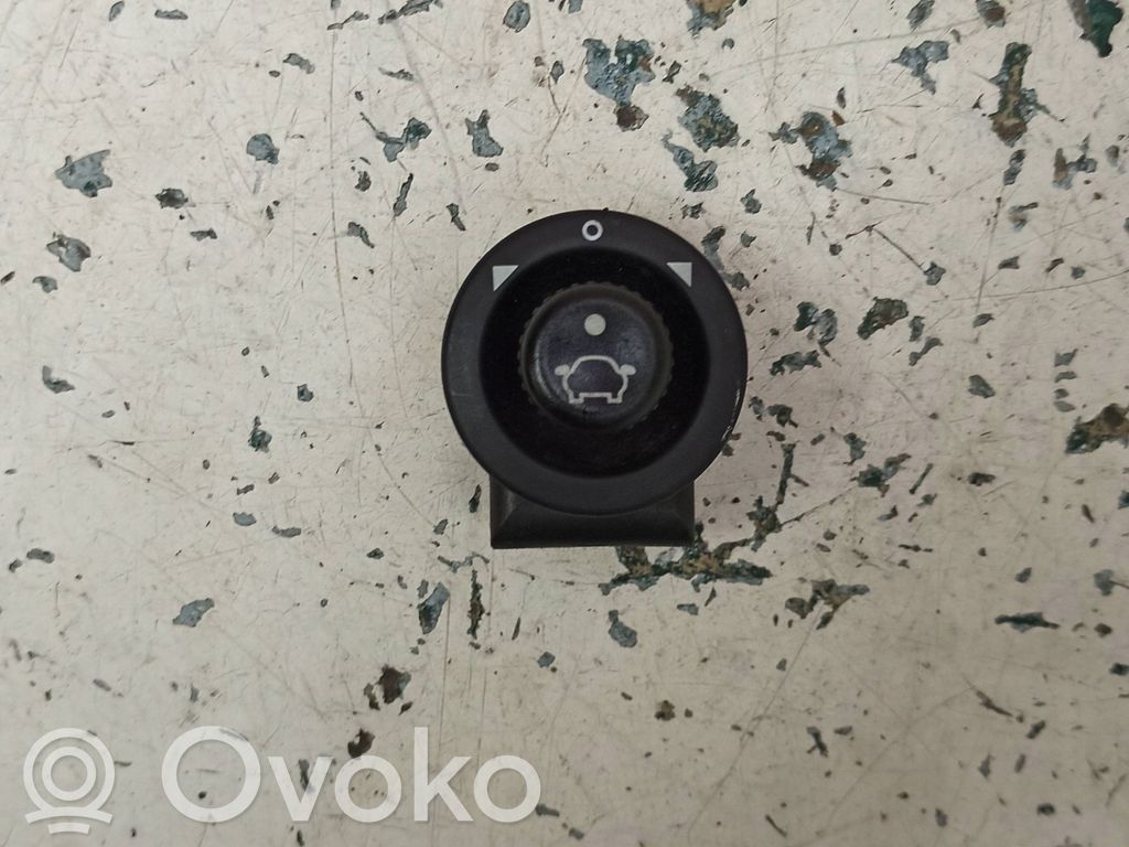 Ford Fusion Wing mirror switch 