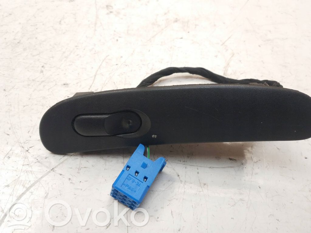 Opel Vectra B Quarter vent window switch 