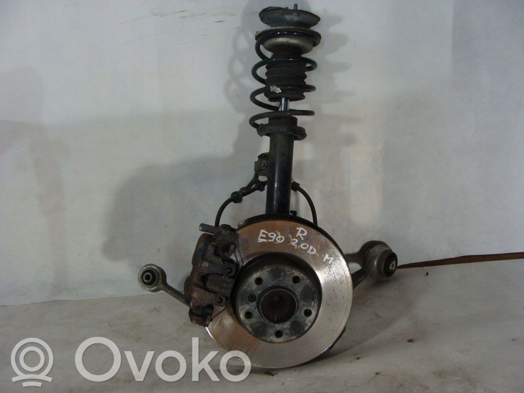 Achsschenkel vorne   6786016,ZWROTNICA25