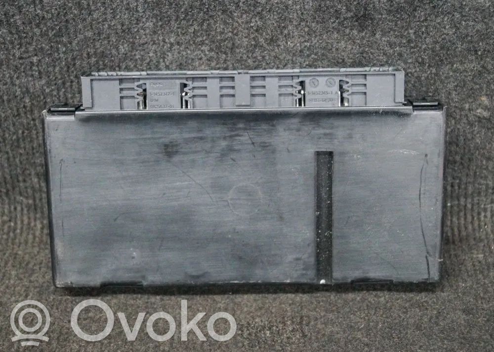 BMW 5 E60 E61 Väylän ohjainlaite 