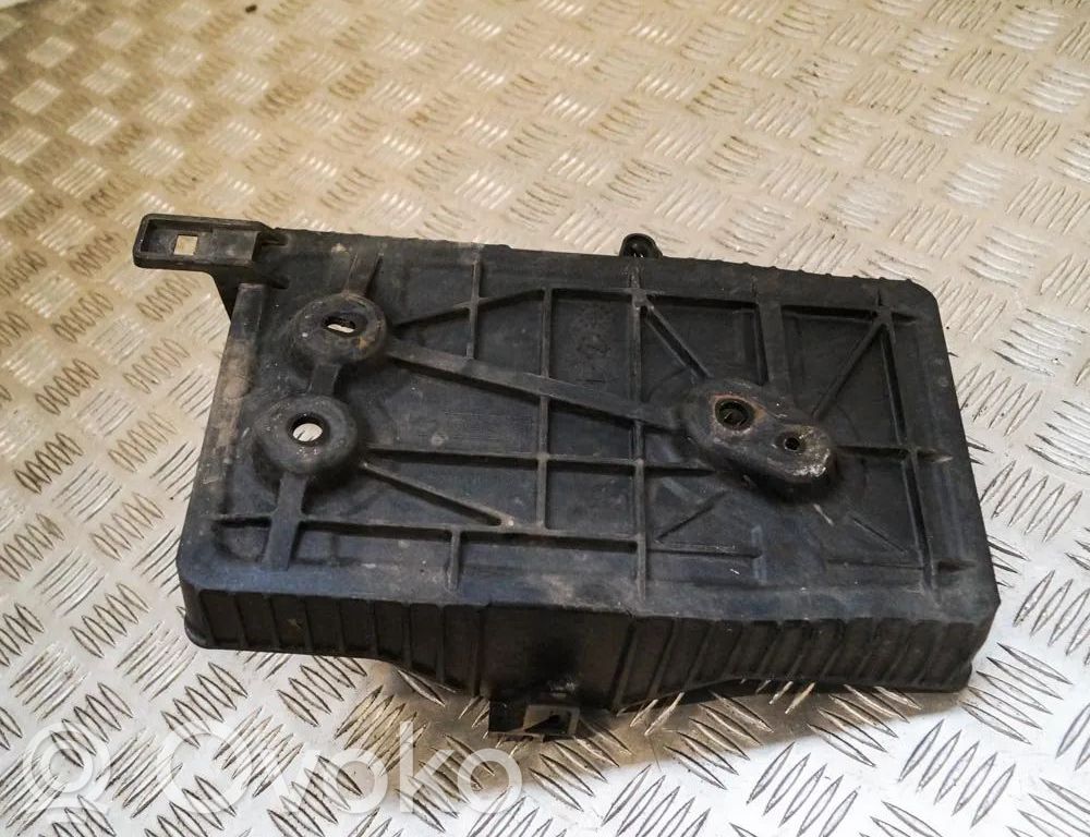 Mazda 6 Battery box tray 