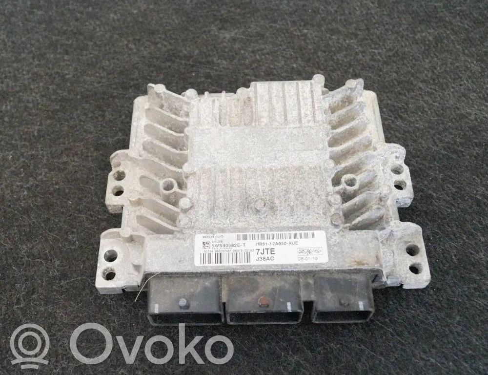 Engine control unit/module   7M5112A650AUE