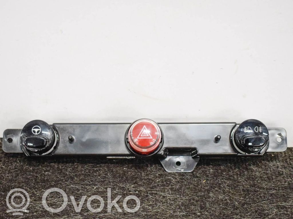 Fiat 500 A set of switches 