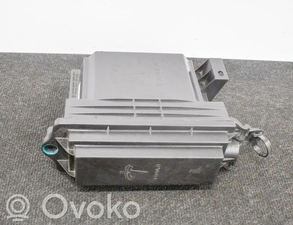 Tesla Model X Central body control module 