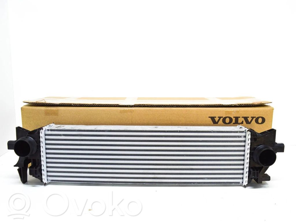 Volvo XC60 Interkūlerio radiatorius 