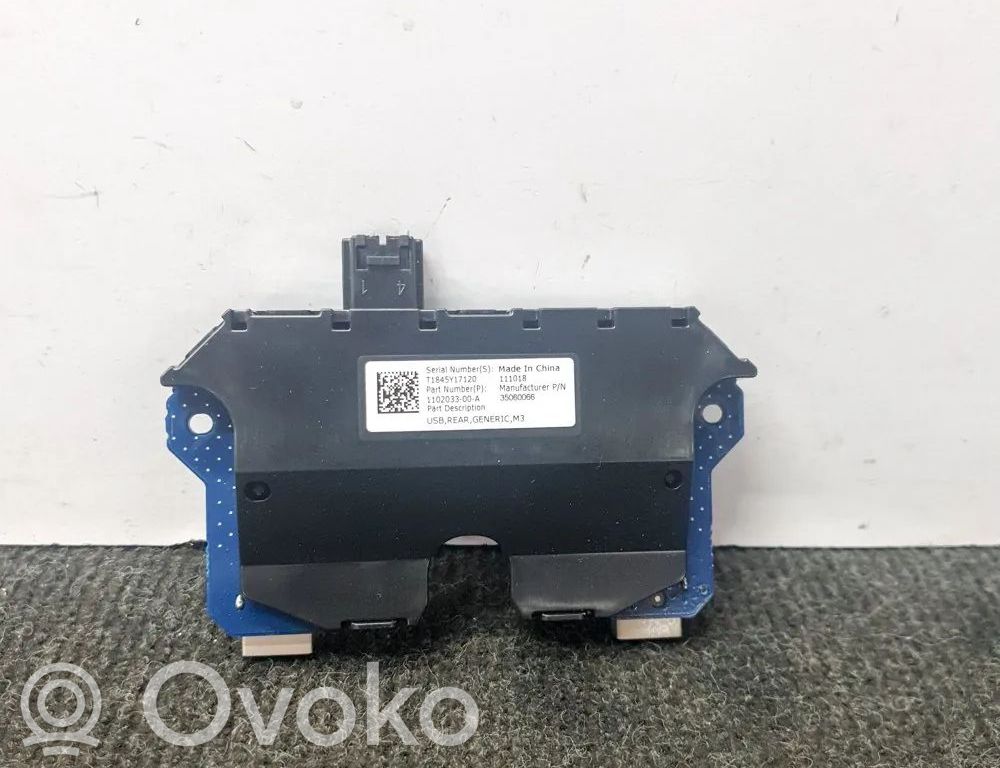 Tesla Model 3 USB interface control unit module 