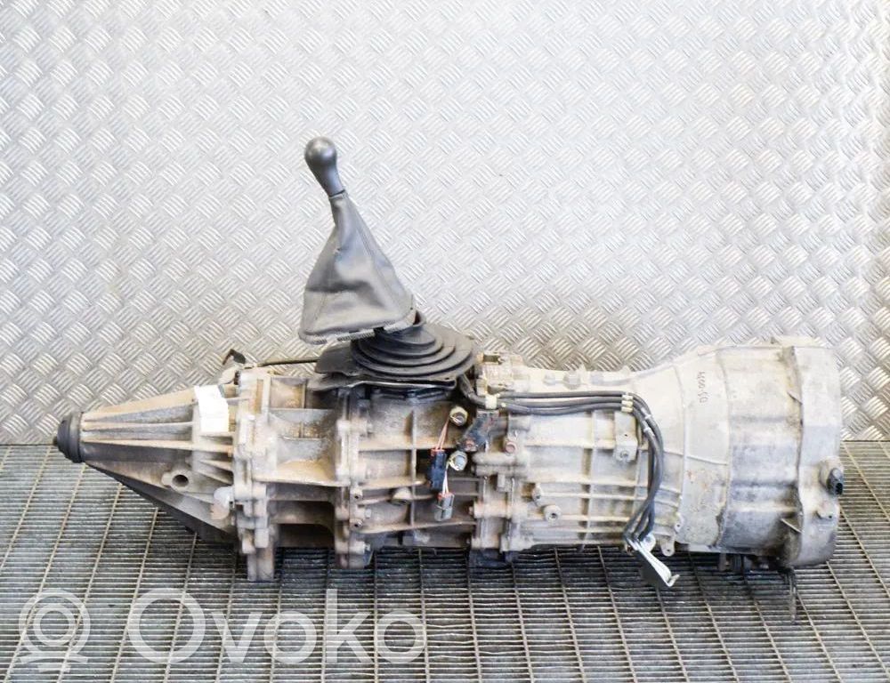 Nissan NP300 Manual 6 speed gearbox 