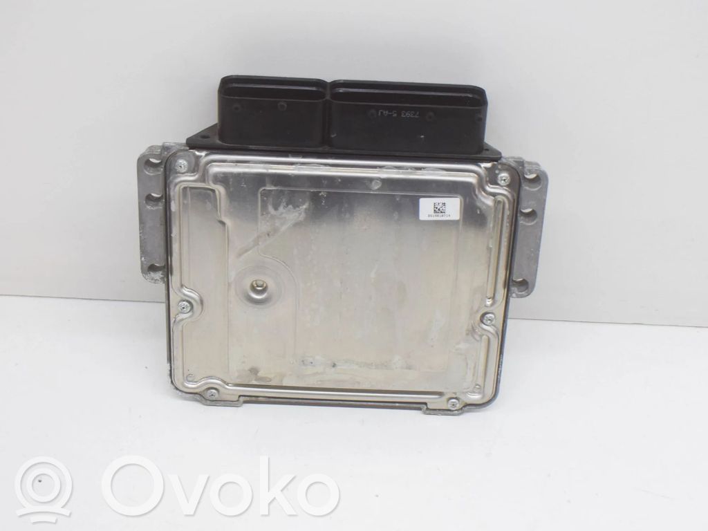 Maserati Quattroporte Engine control unit/module 