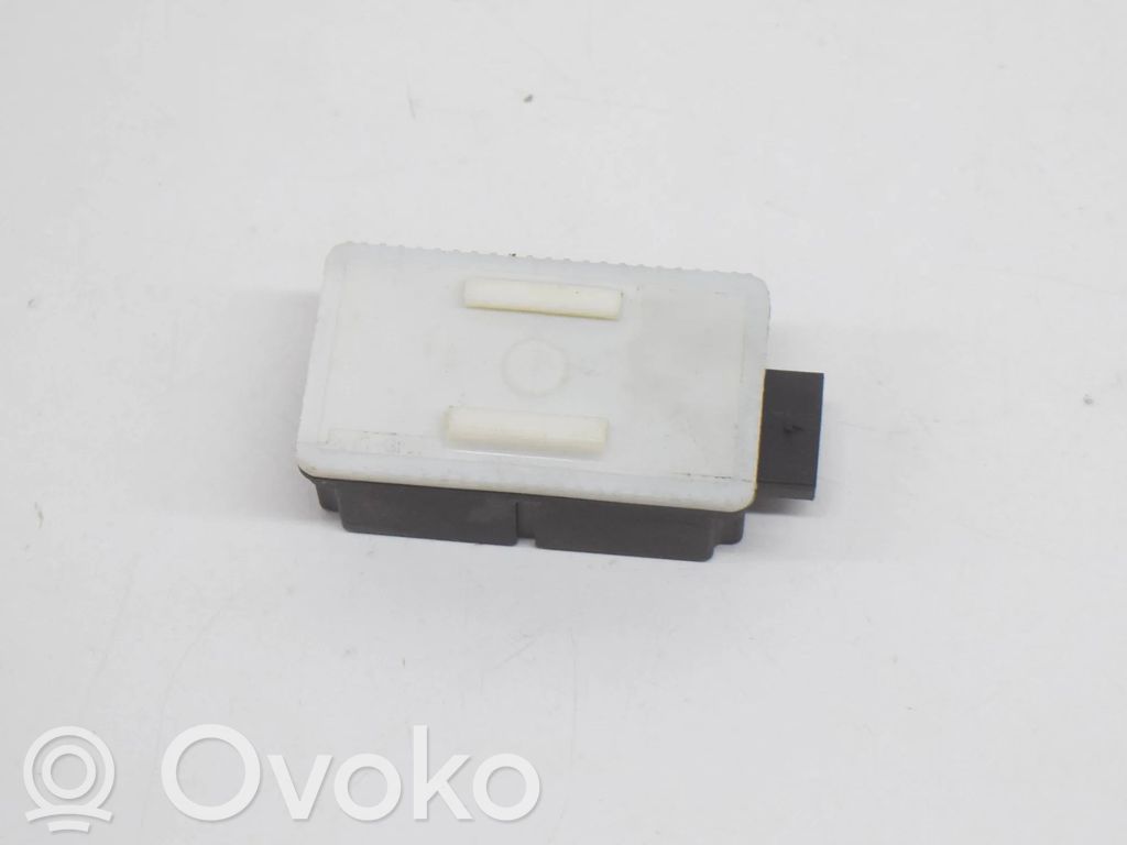 Tesla Model S Tire pressure control unit 