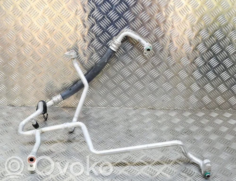 Tesla Model X Ilmastointilaitteen putki (A/C) 