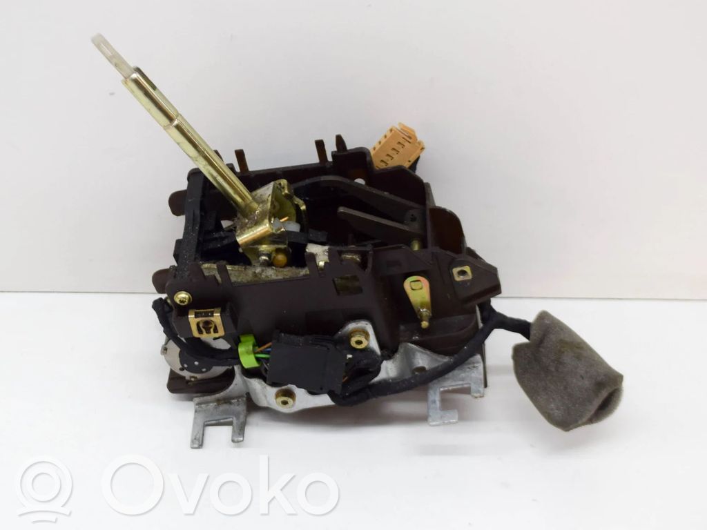 Audi A8 S8 D2 4D Selector caja de cambios 