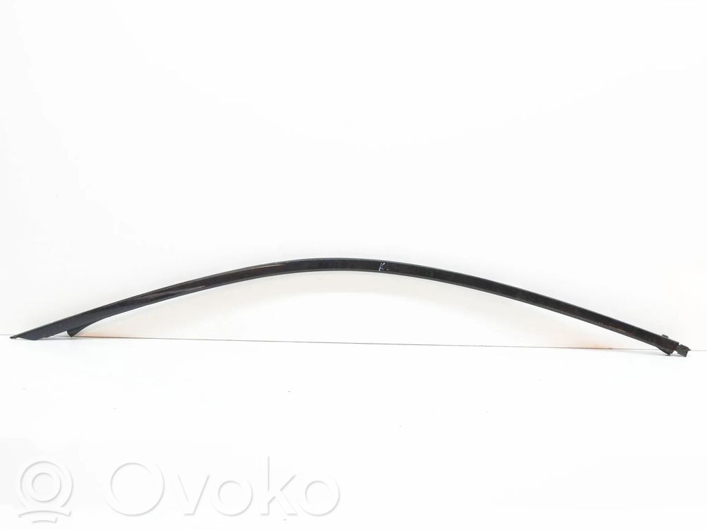 BMW 2 F22 F23 Listwa / Uszczelka szyby drzwi 