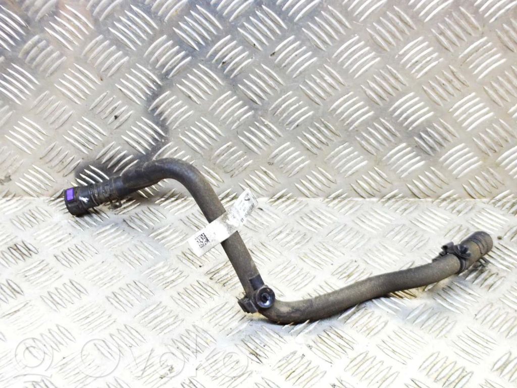 Jaguar I-Pace Engine coolant pipe/hose 