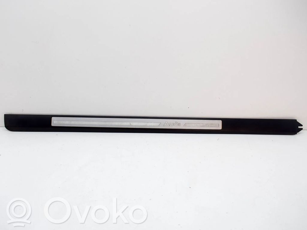 Audi A8 S8 D3 4E Etuoven kynnyksen suojalista 