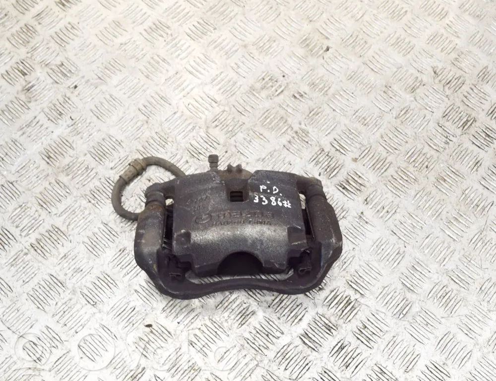 Etujarrusatula