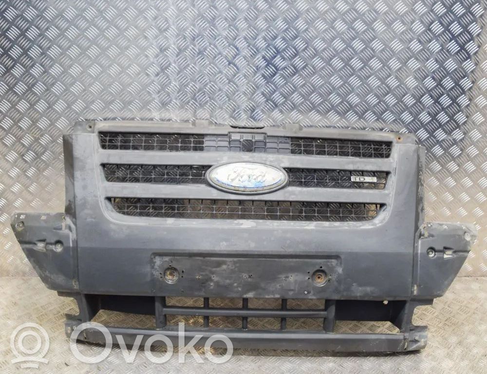 Ford Transit Grotelės priekinės 