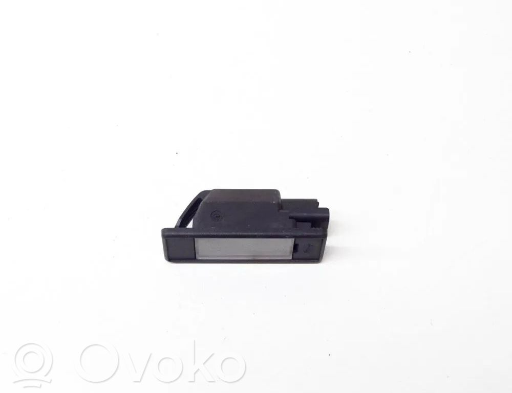 Citroen C6 Priekinių vietų apšvietimo žibintas 