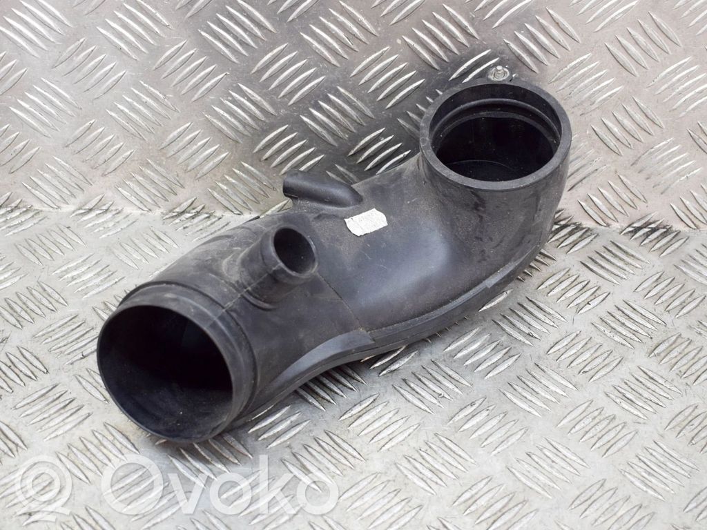 Componentă admisie aer   06C133354G