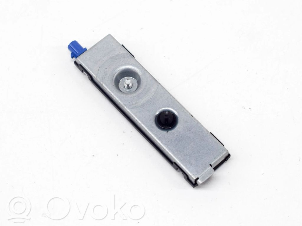 Mercedes-Benz C W205 Amplificatore antenna