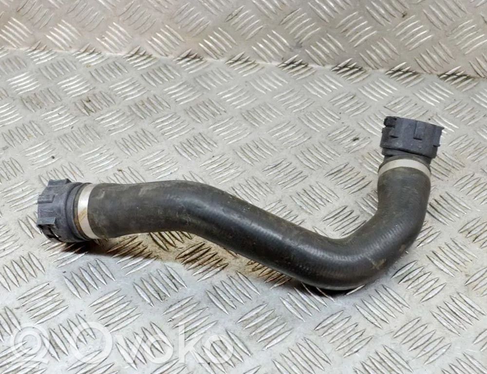 BMW 3 F30 F35 F31 Tubo flessibile del liquido di raffreddamento del motore 
