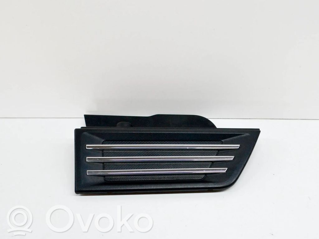 Dodge Nitro Moldura de la aleta (moldura) 