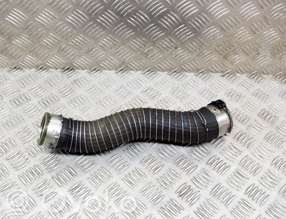 Intercooler hose/pipe