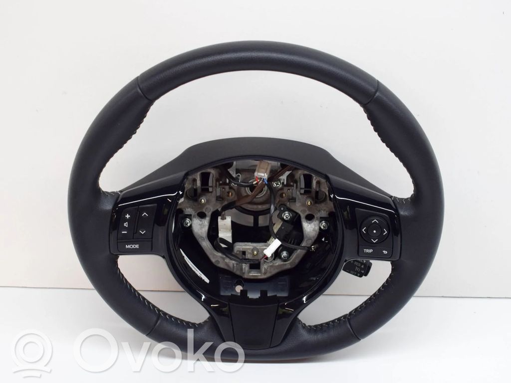 Toyota Yaris Kierownica 