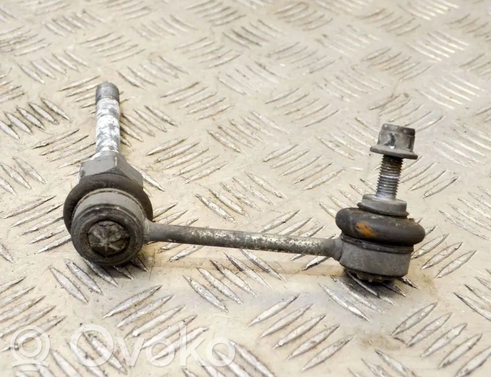 Bară/bieletă antiruliu față