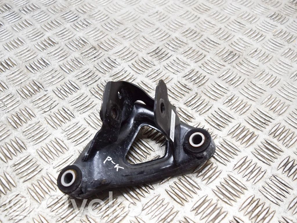 Tesla Model 3 Engine mounting bracket 
