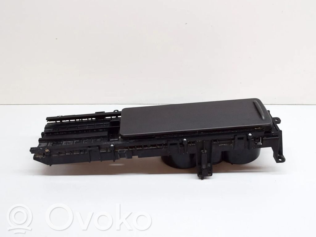 Land Rover Range Rover Sport L494 Uchwyt na kubek deski rozdzielczej 