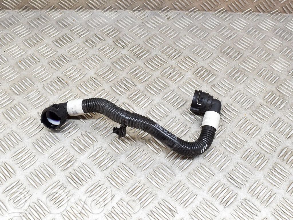 Tesla Model 3 Engine coolant pipe/hose 