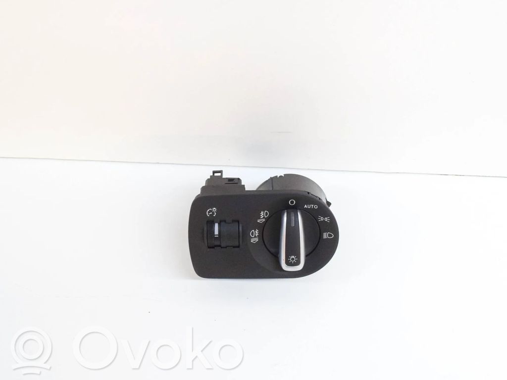 Audi Q3 8U Interruptor de luz 