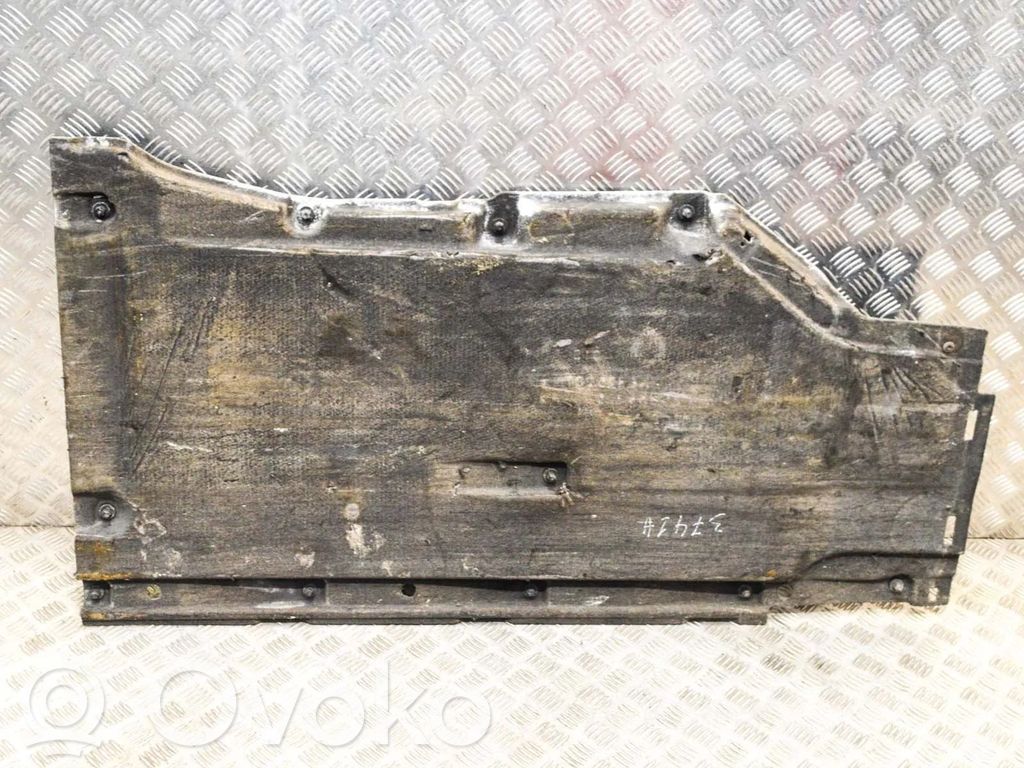 Audi A5 Protección inferior lateral 