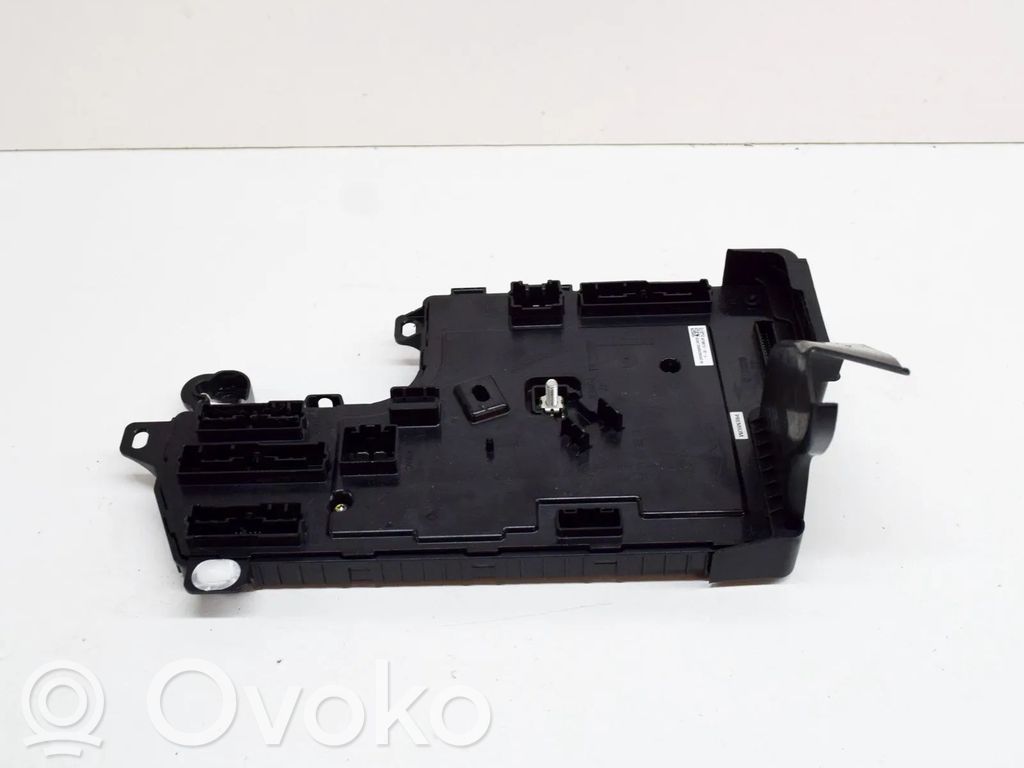 Tesla Model 3 Kėbulo modulis 