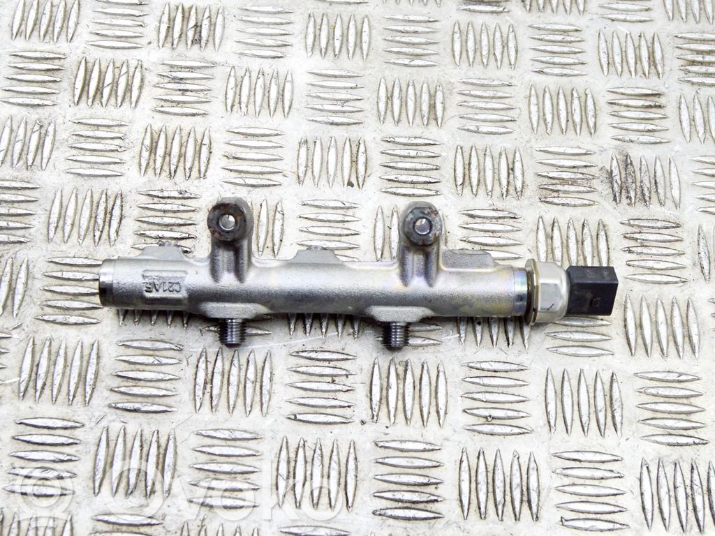 Audi Q7 4M Fuel main line pipe 