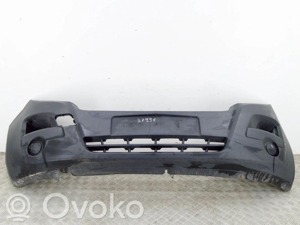 Opel Movano B Zderzak przedni 