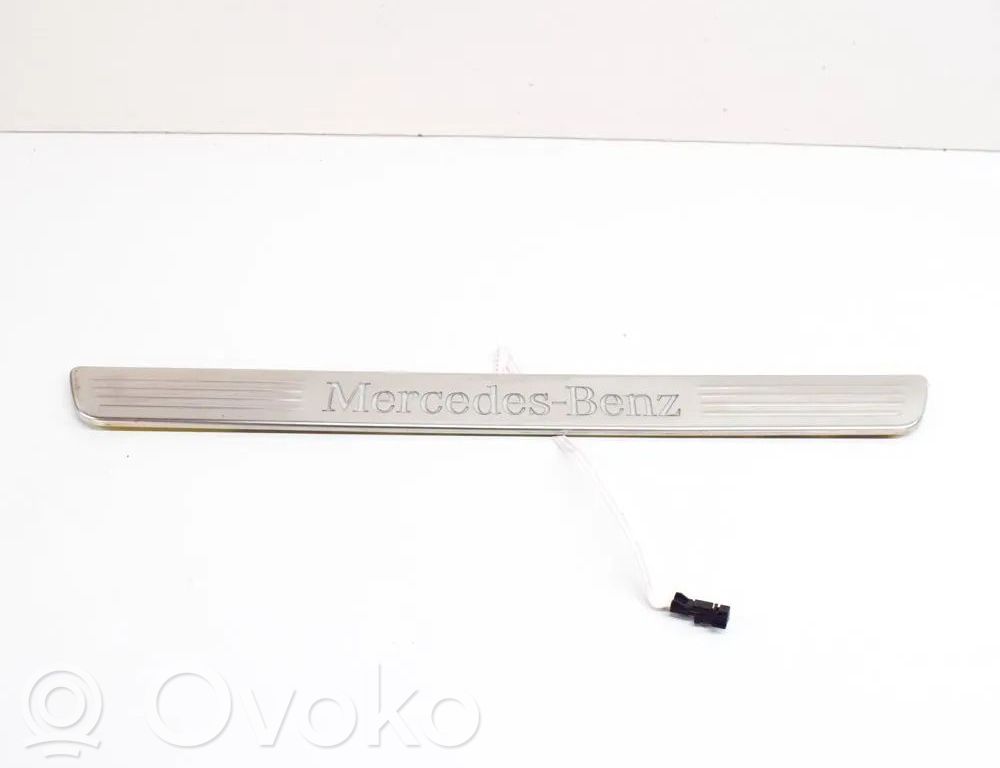Mercedes-Benz GLE W167 Copertura del rivestimento del sottoporta anteriore