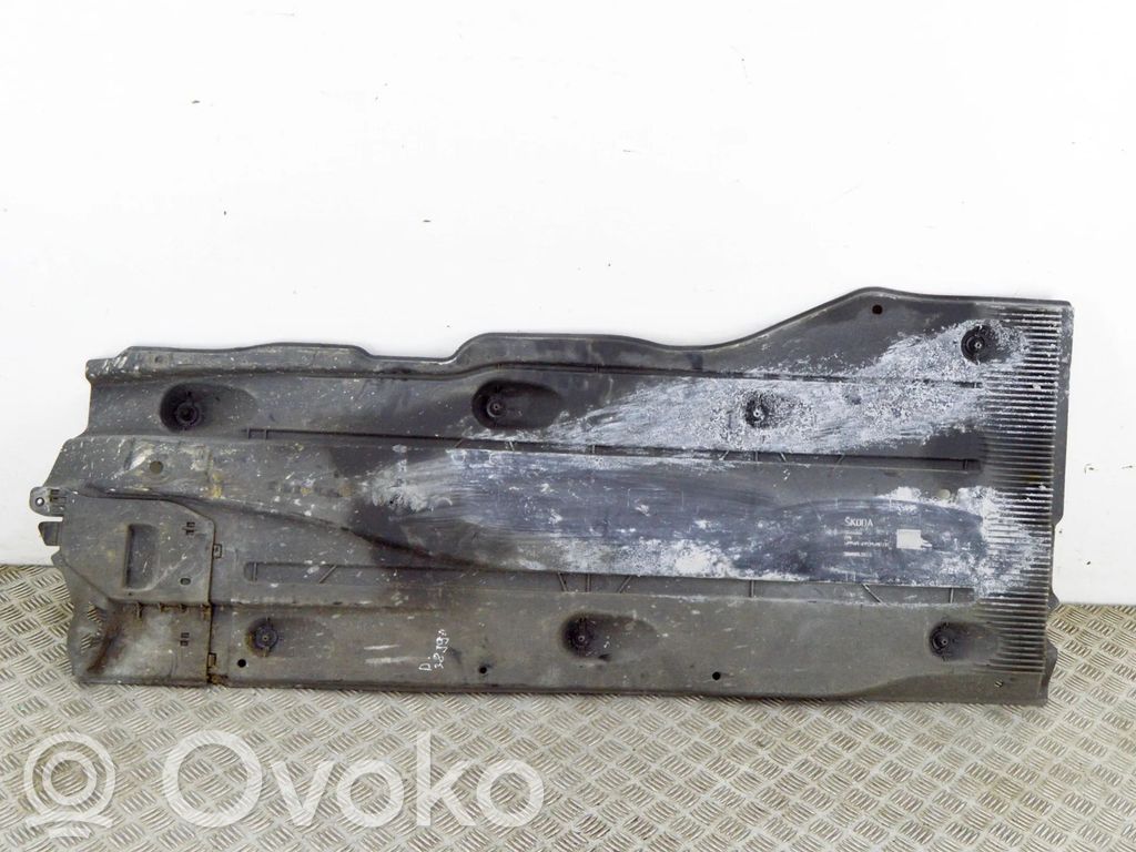 Skoda Octavia Mk3 (5E) Protecție inferioară laterală 