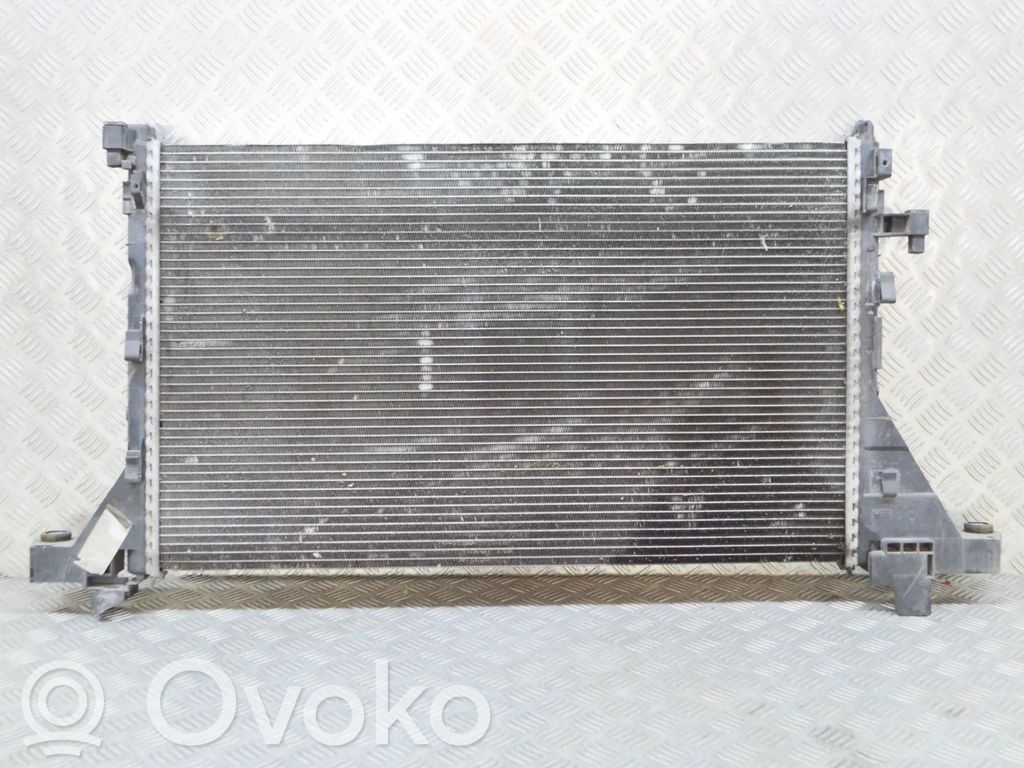 Renault Master III Coolant radiator 