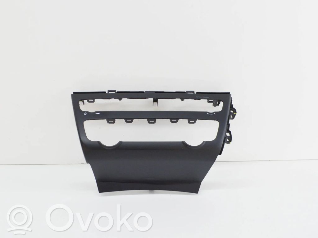 KIA Optima Radio/GPS head unit trim 