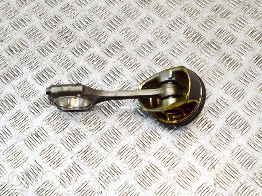 Chrysler Pacifica Piston 