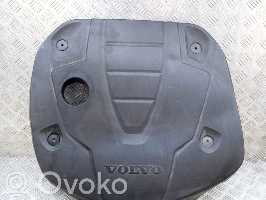 Volvo S90, V90 Moottorin koppa 