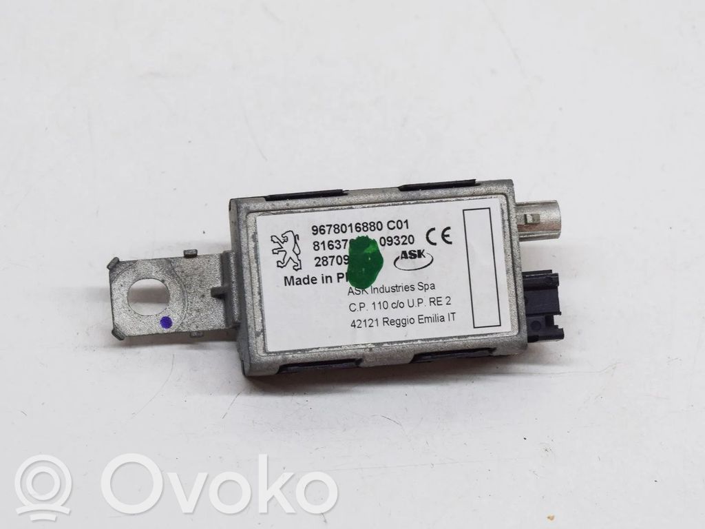 Peugeot 2008 II Amplificator antenă aeriană