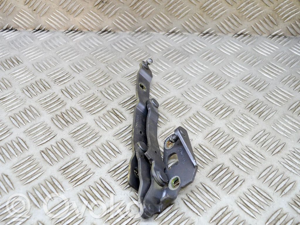Porsche Boxster 986 Tailgate/trunk/boot hinge 