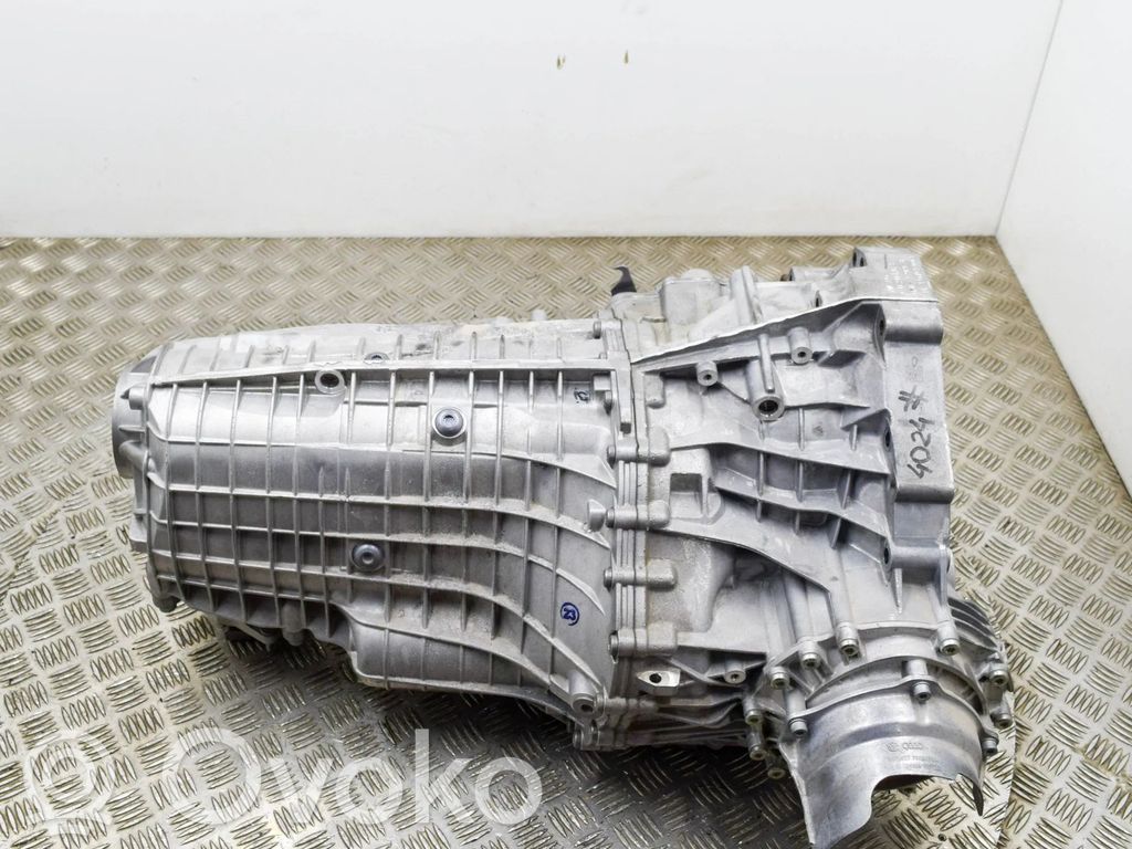 Audi A4 S4 B9 8W Automatic gearbox 