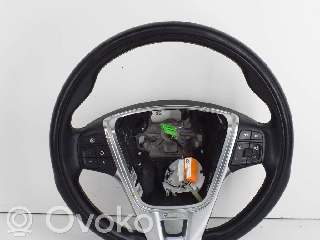 Volvo V40 Stūre 